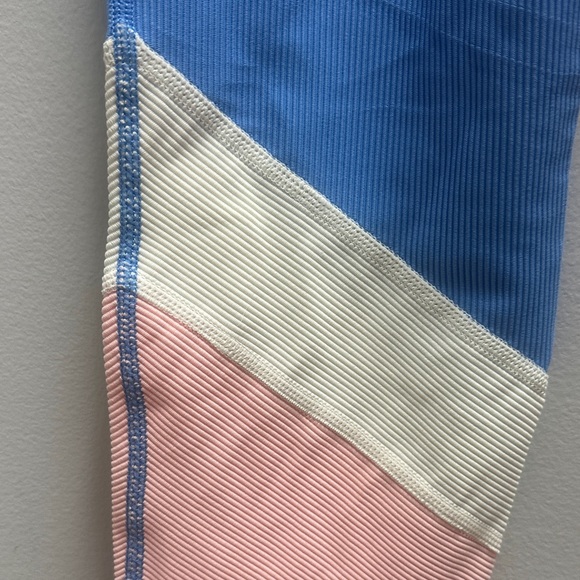 Beach Riot Set - Picture 9 of 10